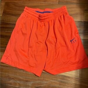 Nike‎ women’s Nike fly Orange Athletic Shorts 0212